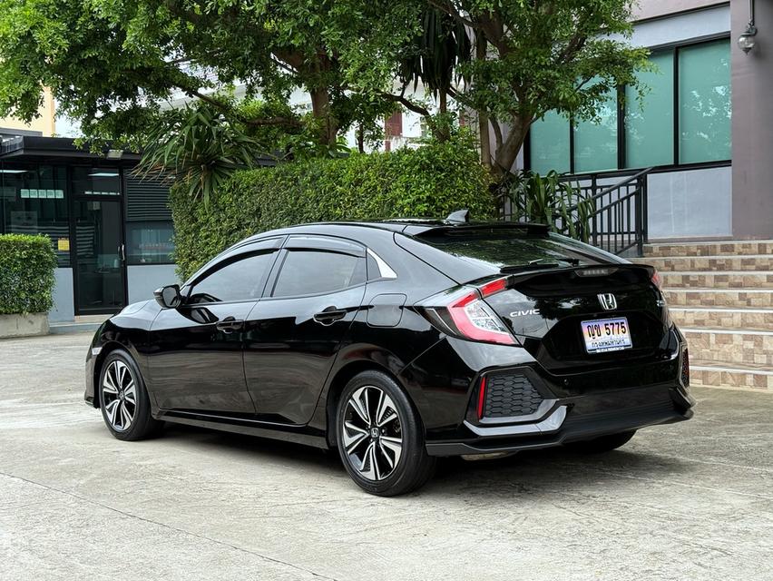 2020 HONDA CIVIC FK 1.5 TURBO รถมือเดียวออกป้ายแดง รถวิ่งน้อย เข้าศูนย์ทุกระยะ รถไม่เคยมีอุบัติเหตุครับ 6