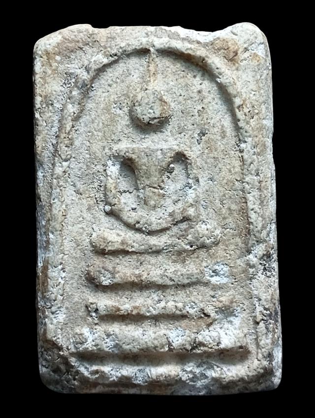 เปิดพระสมเด็จเก่าพิมพ์ใหญ่ ดูเข้มขลังมีมนต์เสน่ห์