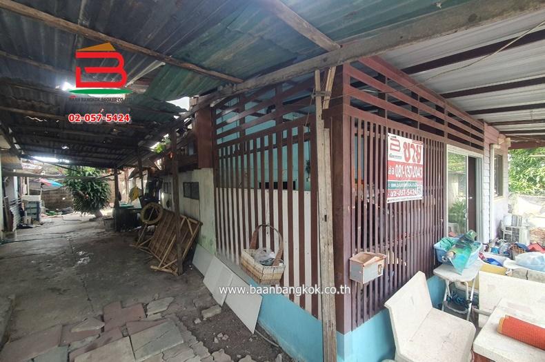 ที่ดินพร้อมบ้านไม้ 2 ชั้น 2 หลัง เฉลิมพระเกียรติ ร.9 ซอย 55 เนื้อที่ 38 ตรว. ถ.เฉลิมพระเกียรติ ร.9 แขวงดอกไม้ เขตประเวศ กรุงเทพฯ 2