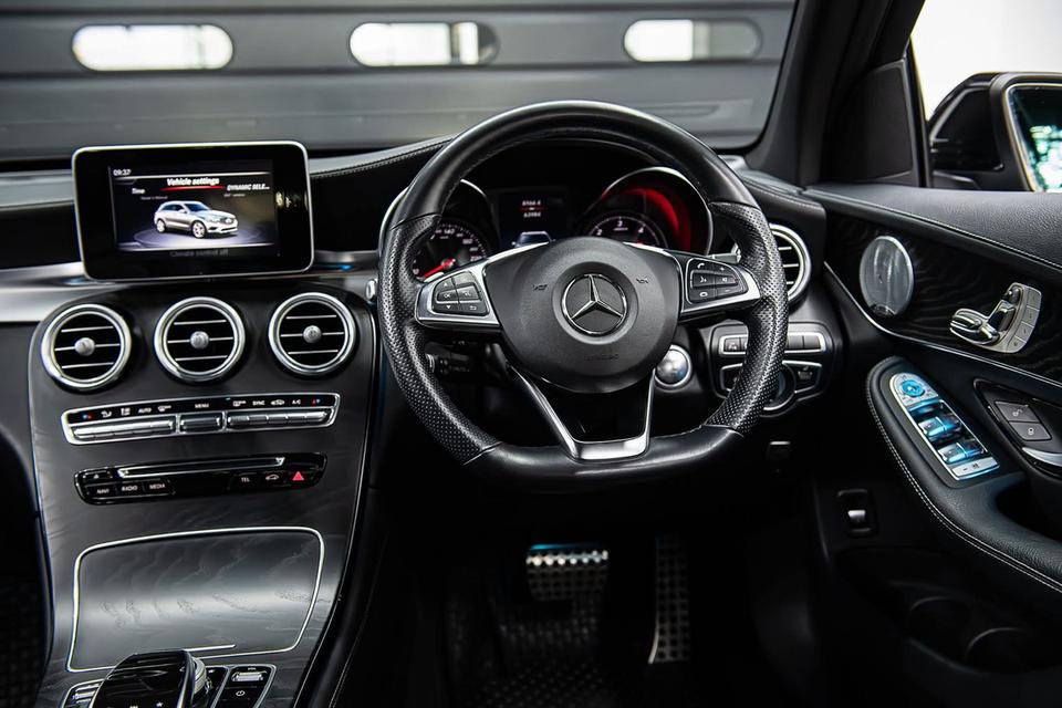 GLC 250d AMG 4Matic 3