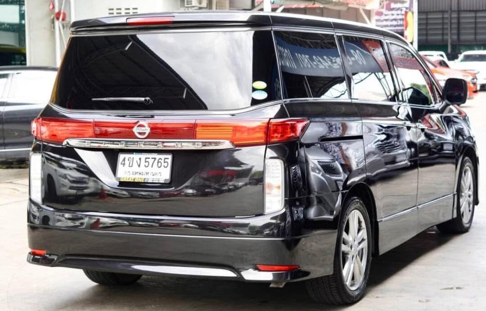 รถยนต์รุ่น Nissan Elgrand ปี 2012 5