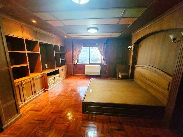 ขายอาคารพาณิชย์ 2คูหา 4ชั้น สถานฑูตจีน เซ็นทรัล พระราม 9 800ม.MRTพระราม9 800ม.ฟอร์จูนทาวน์ 600ม. 25ตร.วา. 385ตร.ม. 4นอน  4