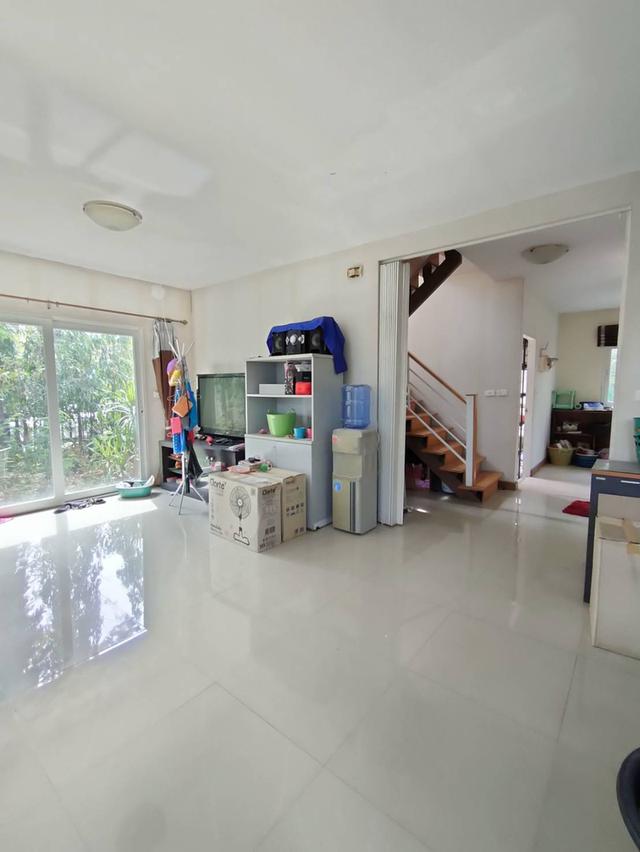 บ้านเดี่ยว 2 ชั้น เงียบสงบบ้านมุม 6