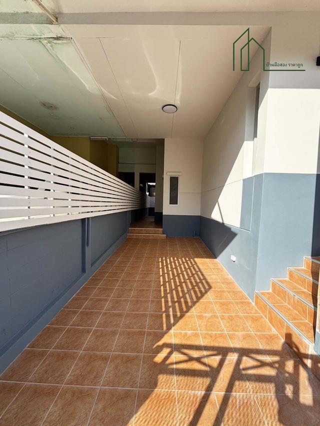 บ้านแฝด 2 ชั้น ม.กราฟฟิคเพลส ถนนเทพารักษ์ กม.22 พร้อมอยู่ 18