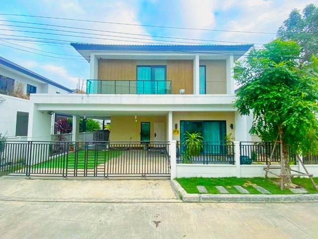 วงแหวน-จตุโชติ รร.สารสาสน์วิเทศสายไหม 1.6 กม. รพ.สายไหม 1.8 กม. ให้เช่าบ้าน 2 ชั้น 60 ตร.วา. 240 ตร.ม. 4นอน 5 น้ำ ตลาดวง 1