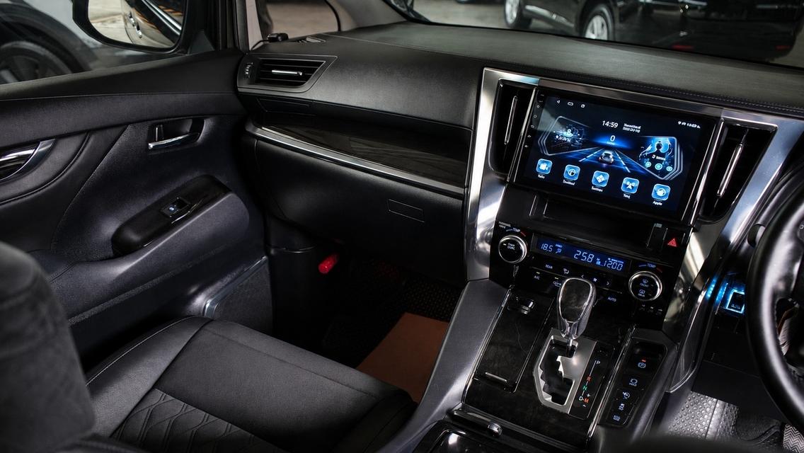 เลียบด่วนรามอินทรา MPV ระดับผู้บริหาร หรูหรา นั่งสบาย ฟังก์ชันจัดเต็ม รูปที่ 13