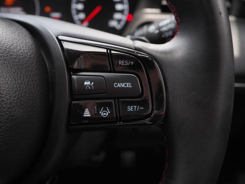 HONDA HRV 1.5 RS eHEV ปี 2023 19