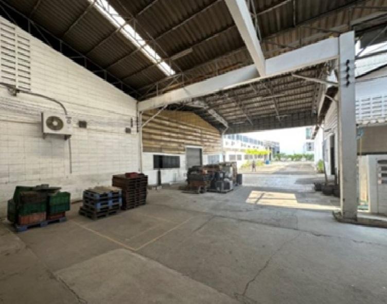 ให้เช่าโกดัง / โรงงาน อาคารสำนักงาน ซอยลาซาล 49 บางนา ทำเลดีใจกลางเมือง พื้นที่ดิน 6 ไร่ กับ 327 ตารางวา / พื้นที่อาคาร+โกดัง 7,700 ตารางเมตร  1