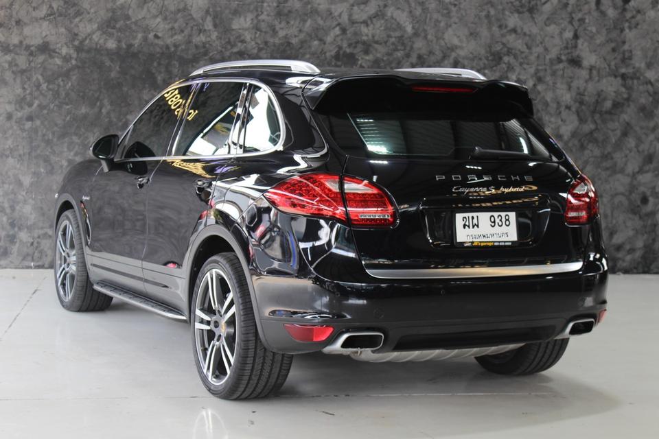 รหัสรถ JRS938 เข้าใหม่สวยจัด กับ Porsche Cayenne Hybrid 2013 6