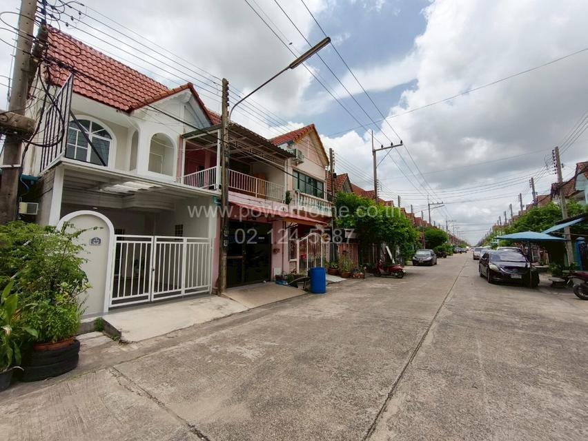 หมู่บ้านเสนา วิลล่า 91 ซอยรังสิต-นครนายก 21 ต.ประชาธิปัตย์ อ.ธัญบุรี จ.ปทุมธานี