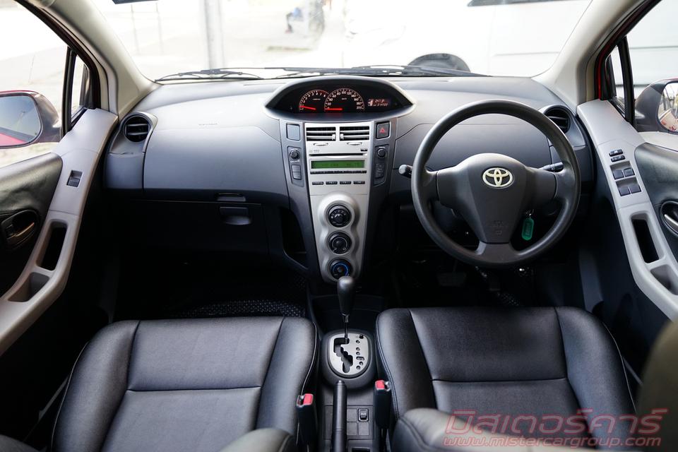 2011 TOYOTA YARIS 1.5 E  ( 8737 ) 13