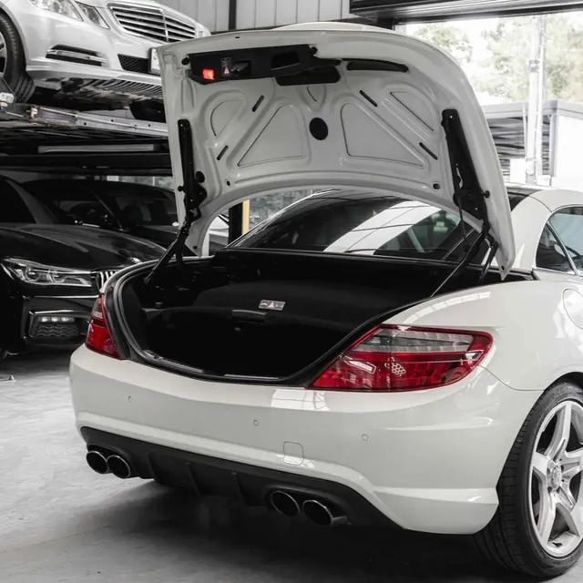 ส่งต่อ Mercedes-Benz SLK-Class 11