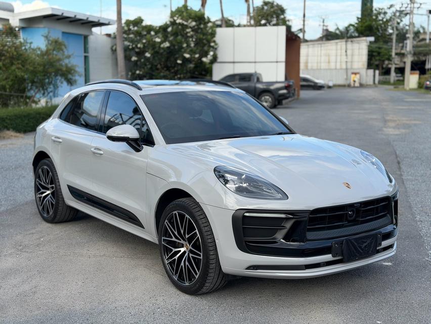 Porsche Macanปี 2022 ไมล์ 9,xxx kmราคา 3,590,000 บาท. รูปย่อยที่ 3