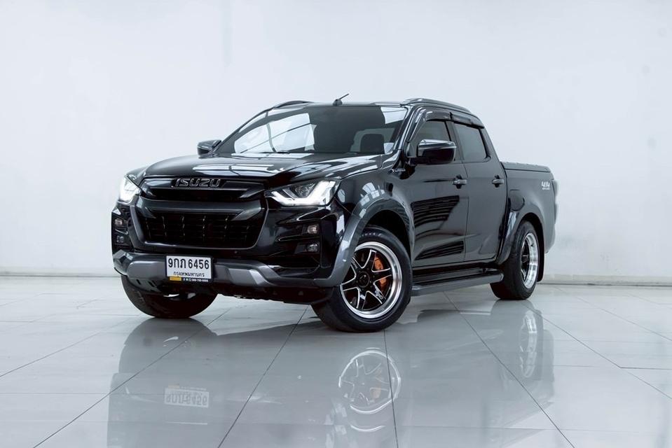 รหัสรถ 2A829 ISUZU DMAX 3.0 Ddi M V-CROSS CAB-4 2020