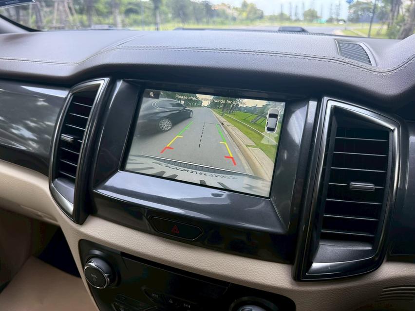 FORD EVEREST 3.2 TITANIUM PLUS 4WD SUNROOF ปี 2016  18