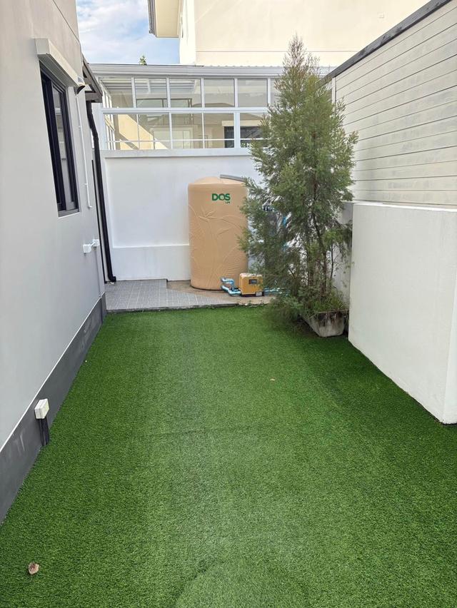 บ้านให้เช่า/For Rent บ้านเดี่ยว 2 ชั้น 55 ตร.วา พร้อมอยู่ 3 ห้องนอน 3 ห้องน้ำ แวดล้อมไปด้วยสถานที่สำคัญ เดินทางสะดวกสบาย สิ่งอำนวยความสะดวกครบครัน 2