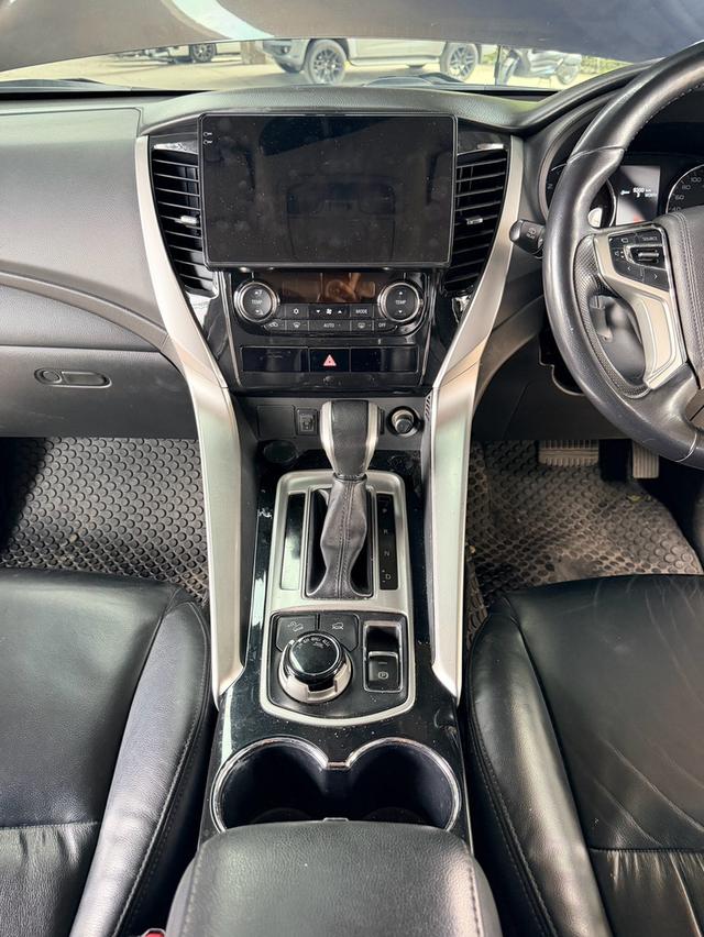 2016 Mitsubishi PAJERO SPORT 2.4 GT Premium 2WD ATรถสวย มือเดียว ป้ายแดง รุ่นท๊อป ออฟชั่นครบ 2WD รูปที่ 11