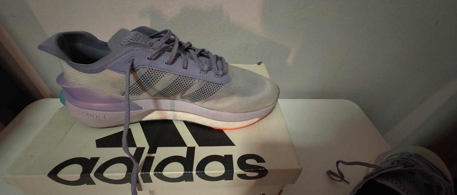 ขายรองเท้า Adidas boost ตัว Begin สีม่วงอ่อนอมขาว สภาพมือหนึ่ง 12