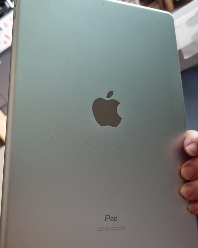 Apple Ipad gen 8