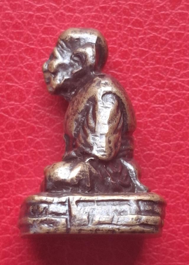 หลวงปู่ทวด รูปหล่อ เลขใต้ฐาน รุ่นเบตง 3