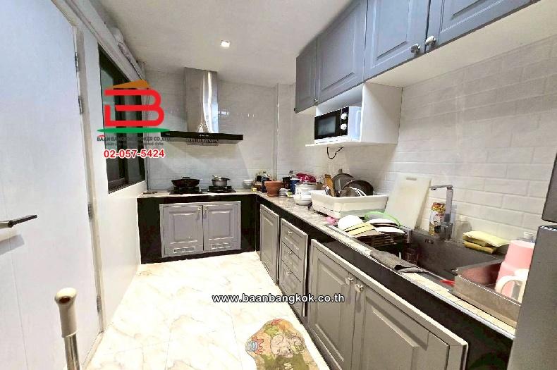 ทาวน์โฮม หมู่บ้านอัลติจูดคราฟ บางนา (Altitude Kraf Bangna) เนื้อที่ 20 ตร.ว ซอยวัดคลองปลัดเปรียง ตำบลบางแก้ว อำเภอบางพลี สมุทรปราการ 5