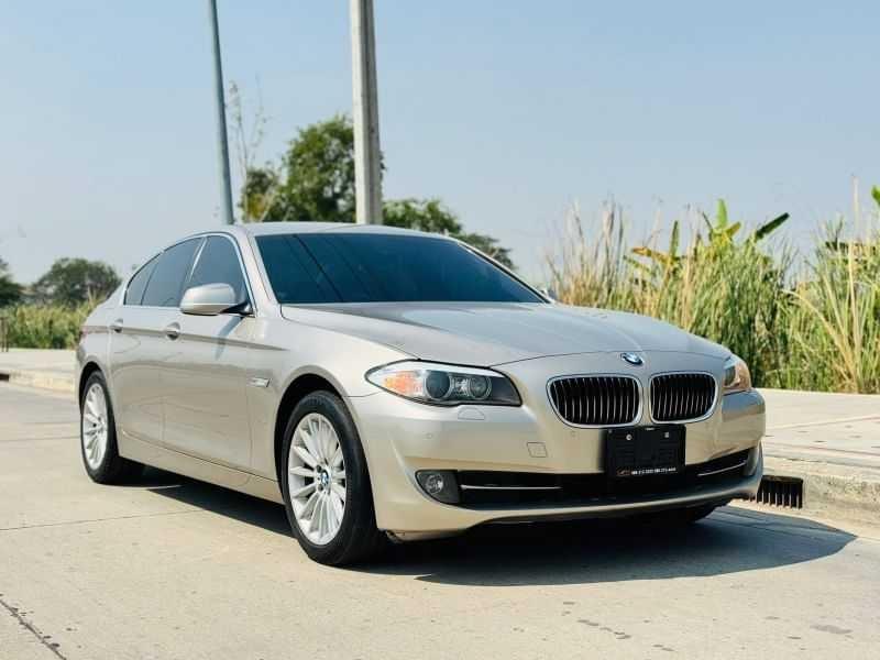 BMW 523i 2.5 HIGHLINE F10 2010 2