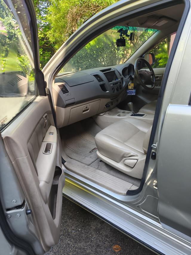 ขาย VIGO 3000cc 4 ประตู 2WD ปี 2005 ไมล์ 330000 รถบ้านขายเอง 8