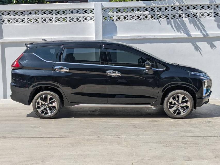 mitsubishi xpander 1.5 GT