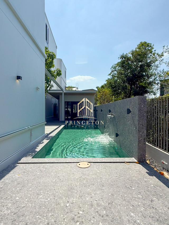VIVE New Krungthep Kreetha with a Private Swimming Pool 4