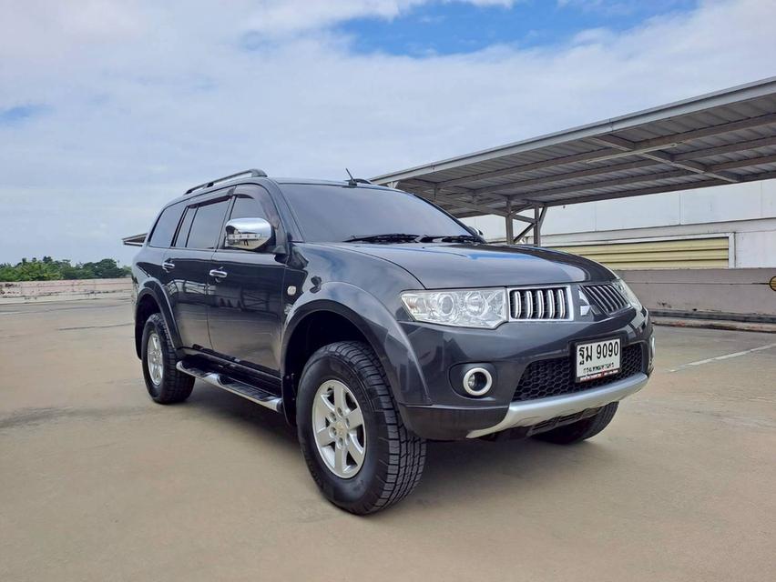 Mitsubishi Pajero Sport 2.5 GT 2WD ปี 2009 สีเทา รถมือเดียวออกห้างป้ายแดง 3