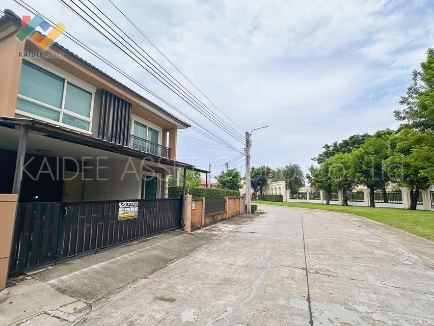 โกลเด้น วิลเลจ อ่อนนุช–พัฒนาการ | บ้านแฝด Fully Furnished