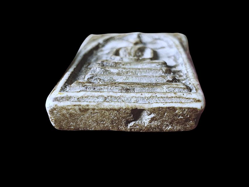 "สมเด็จวัดระฆัง พิมพ์ใหญ่อกร่องเกศทะลุซุ้ม (หรือเรียกว่าพิมพ์สุโขทัยกำแพงเพชร)" รูปที่ 10