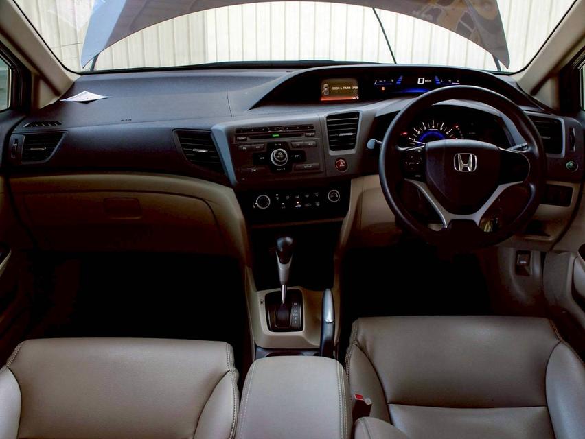 HONDA CIVIC 1.8 S ปี 2014  10