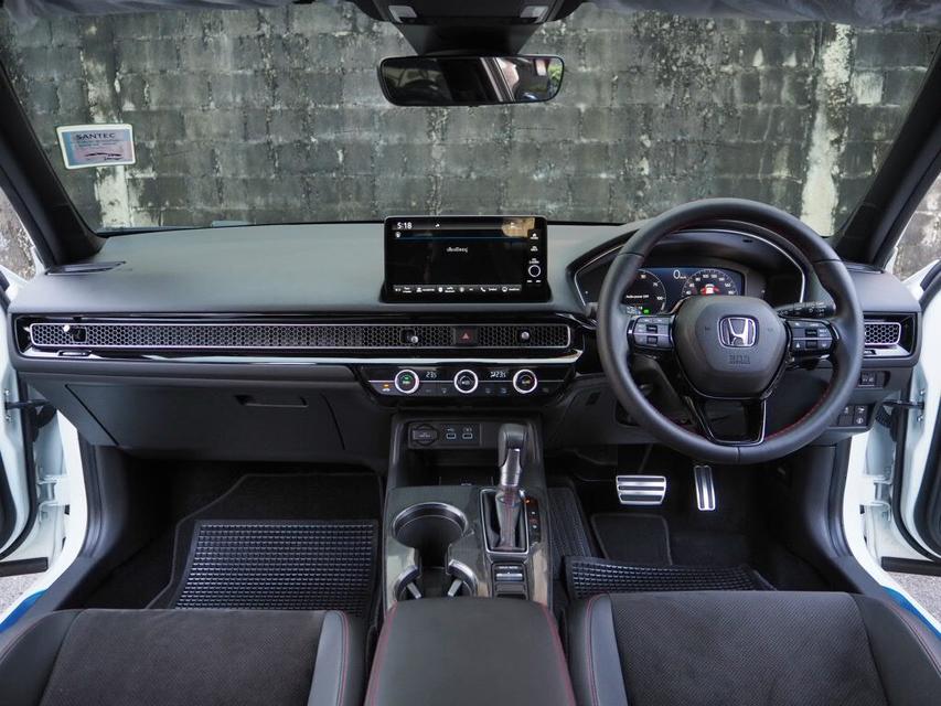 HONDA CIVIC 2.0 e:HEV RS ปี 2024 11