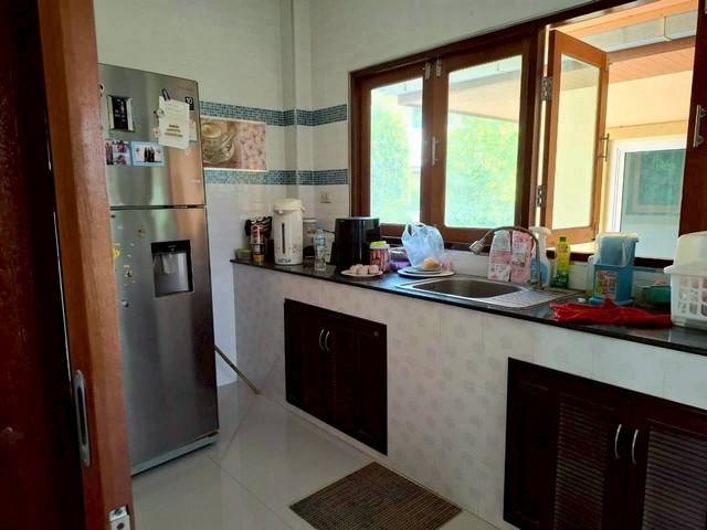 ขายที่ดินพร้อมสิ่งปลูกสร้าง อพาร์ทเม้นท์ + บ้านเดี่ยว เนื้อที่รวม 1 ไร่ 39 ตารางวา ในอำเภอบ้านลาด จังหวัดเพชรบุรี 7