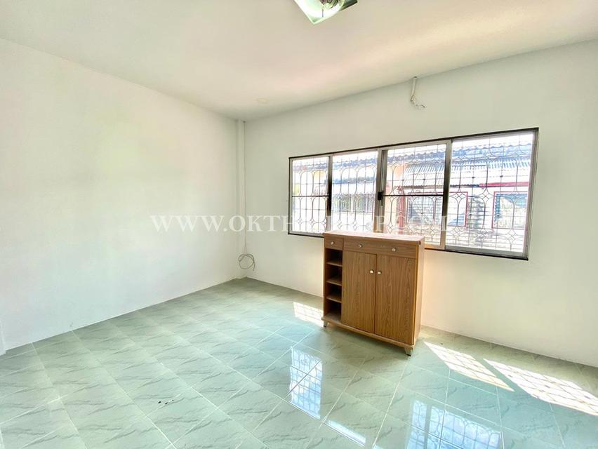 ทาวน์เฮ้าส์ หมู่บ้านเจริญสุข 2 (เวฬุวนาราม) ถนนสรงประภา เขตดอนเมือง 6