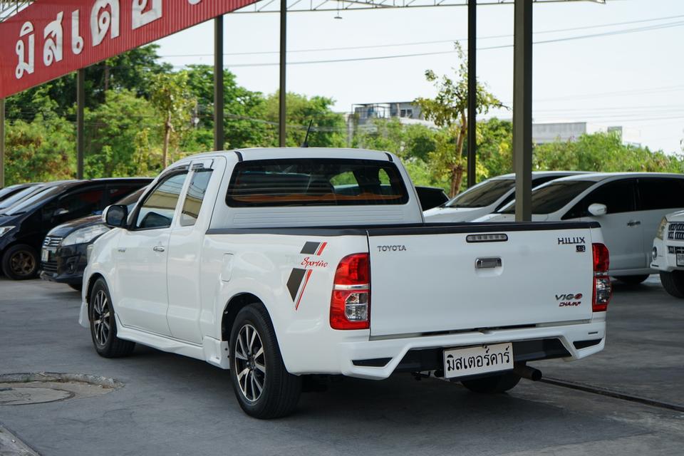 2015 TOYOTA VIGO 2.5E TRD