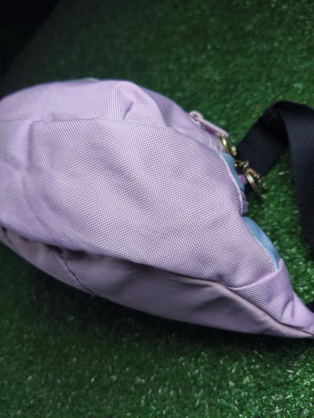 New Balance Waist Bag สอบถามก่อนสั่งซื้อ รูปที่ 5
