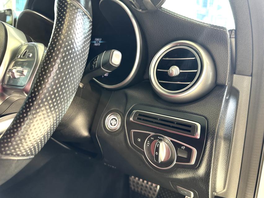 MERCEDES BENZ C220d AMG ปี2019 เครื่องยนต์ดีเซล ไมล์น้อย 8