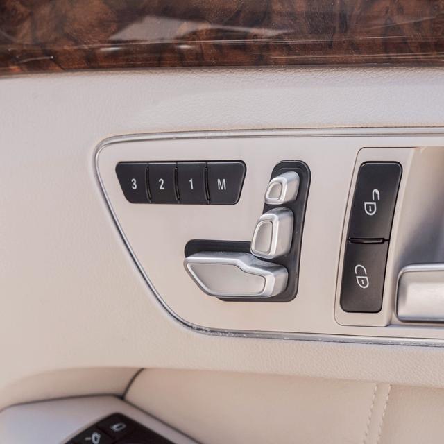 รหัสรถ 67GG9027 🚘 #MercedesBenz #E300 BlueTEC HYBRID📍 ปี 2014 10