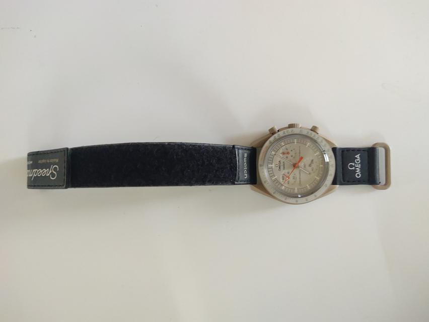 swatch x omega quartz jupiter 2