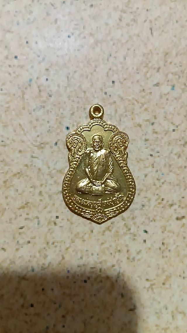 หลวงพ่อบุญมี วัดสระน้ำส้ม
