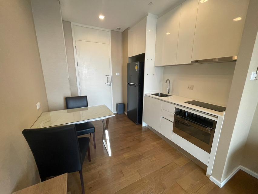 The saint residences ตึก B 35.7 ตร.ม. ชั้น 38 ห้องมุม 9