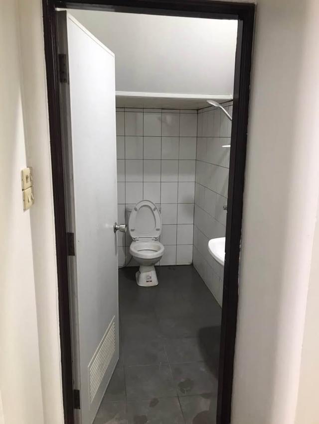 🏡✨ ให้เช่าด่วน! ทาวน์เฮ้าส์ 2 ชั้น ประชาราษฎร์บำเพ็ญ 26 ห้วยขวาง 3 นอน 2 น้ำ ติดถนนหลัก! 4