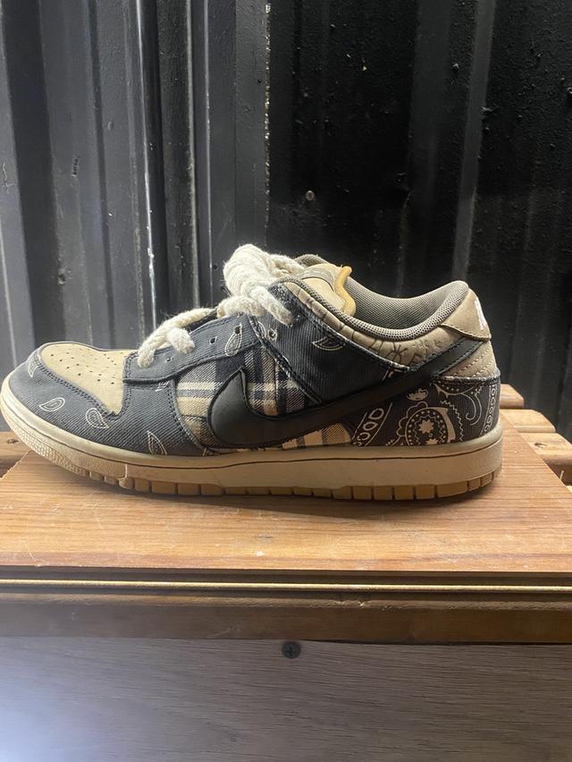 NIKE SB Dunk Travis Scott รูปที่ 6