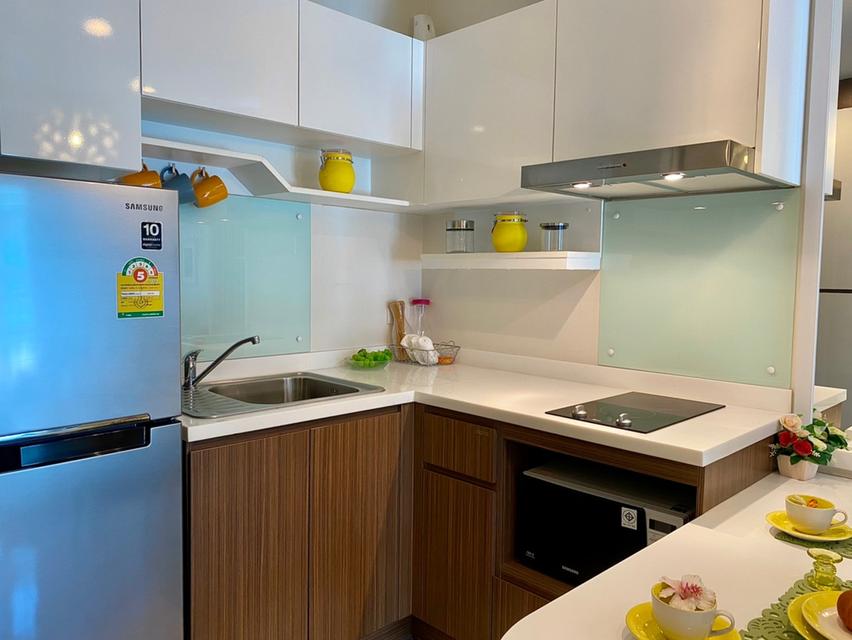 ขายคอนโดขนาด 1 ห้องนอน ตกแต่งพร้อมเข้าอยู่ ในโครงการ The Unique Condo @ Ruamchok 10