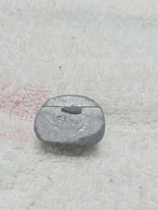 หลวงพ่อเงิน วัดบางคลาน พิมพ์แป๊ะยิ้ม ยิ้มรับโชค 7