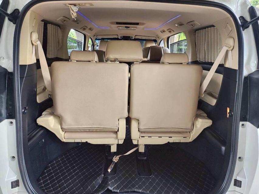ขายรถ Toyota Vellfire 2.5 HEV E-Four ปี 2015 สีขาว เกียร์ออโต้ 17