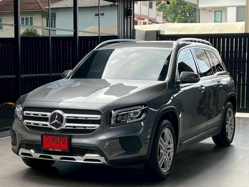 Mercedes-Benz GLB200 ปี 2021 วิ่ง 10000 KM