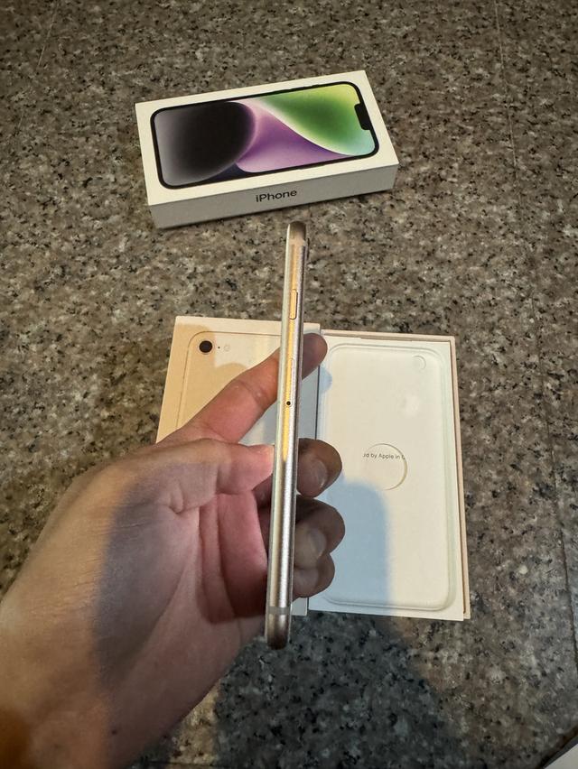 ขายไอโฟน8สีGold64กิ๊กสูนTrueมีกล่องใบเสร็จยังอยู่ครบๆไร้รอยตกใช้งานดีทุกๆฟังชั่นถูกมากๆๆ